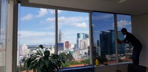 Dán kính phản quang Anygard cho vách kính