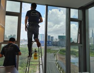 Dán phim cách nhiệt chống nắng tại TP HCM